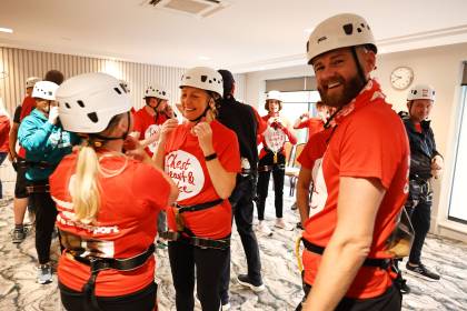 NICHS Abseil 022