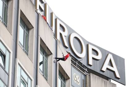 NICHS Abseil 086