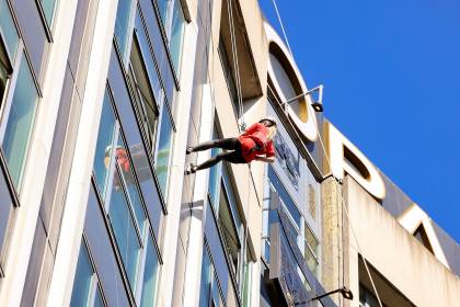 NICHS Abseil 22