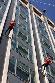 NICHS Abseil 50