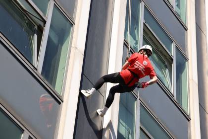 NICHS Abseil 51