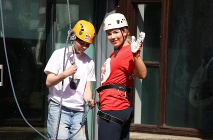 NICHS Abseil 87