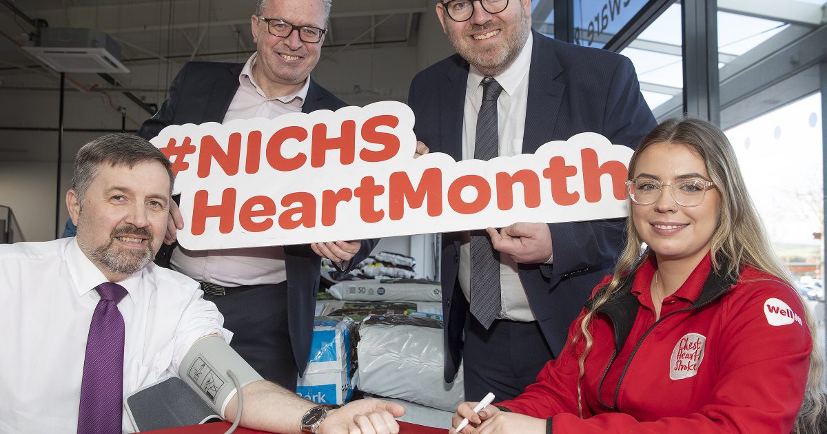 NICHS | Health Minister shows heart for the health of Antrim