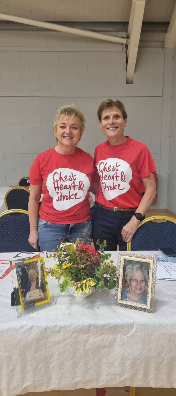 Co. Armagh women raise over £8000 for local charity in memory of their mums