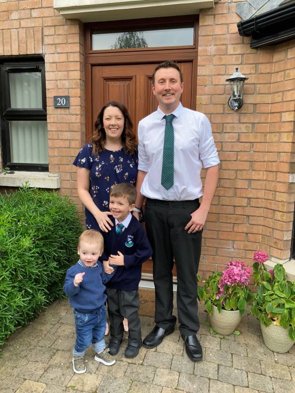 Belfast dad supports charity fun run in memory of beloved wife who passed away from an undiagnosed heart condition aged just 34